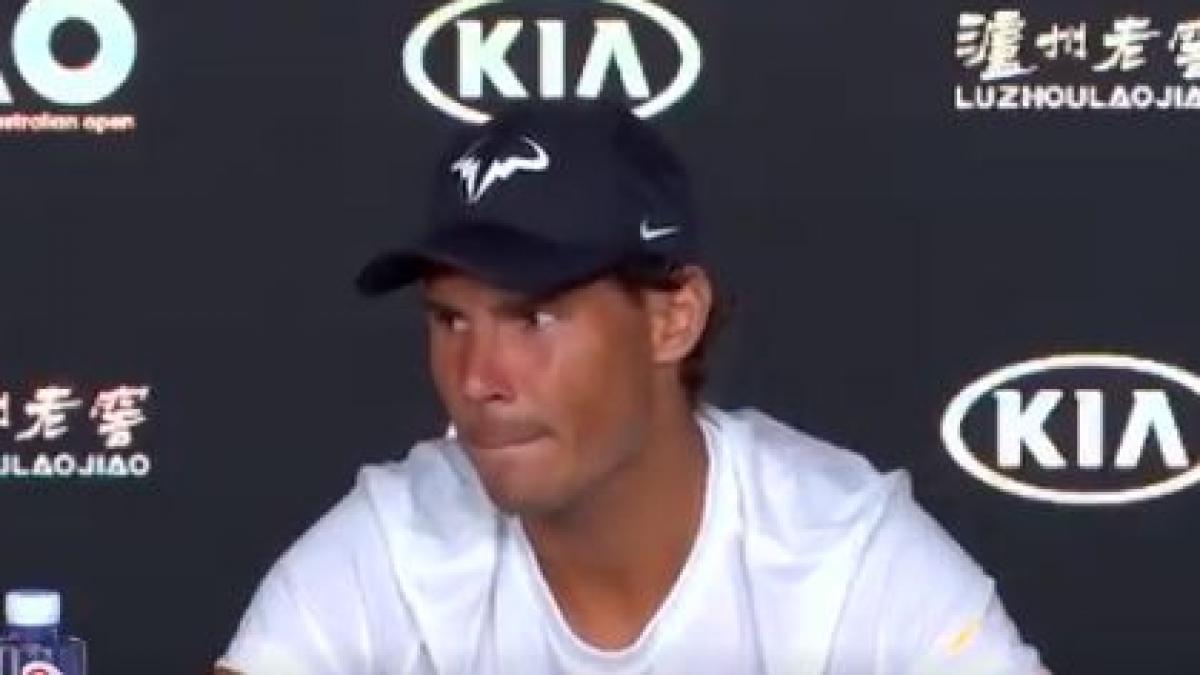 reactia haioasa a lui rafael nadal atunci cand a vazut ca unul dintre jurnalisti a adormit la