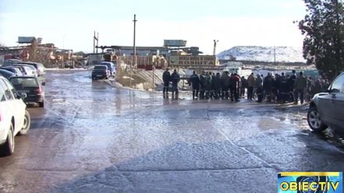 incidente la protestul minerilor un tren a fost blocat