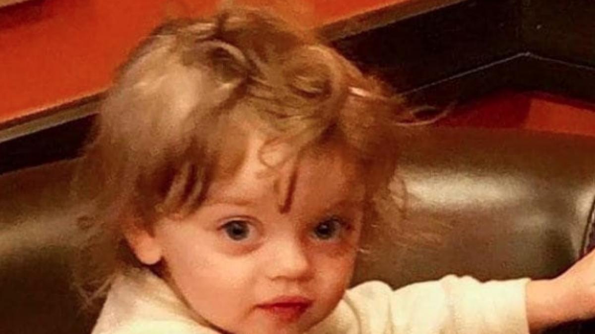 o fetita de doi ani a fost gasita moarta in zapada in gradina casei este ingrozitor ce patise