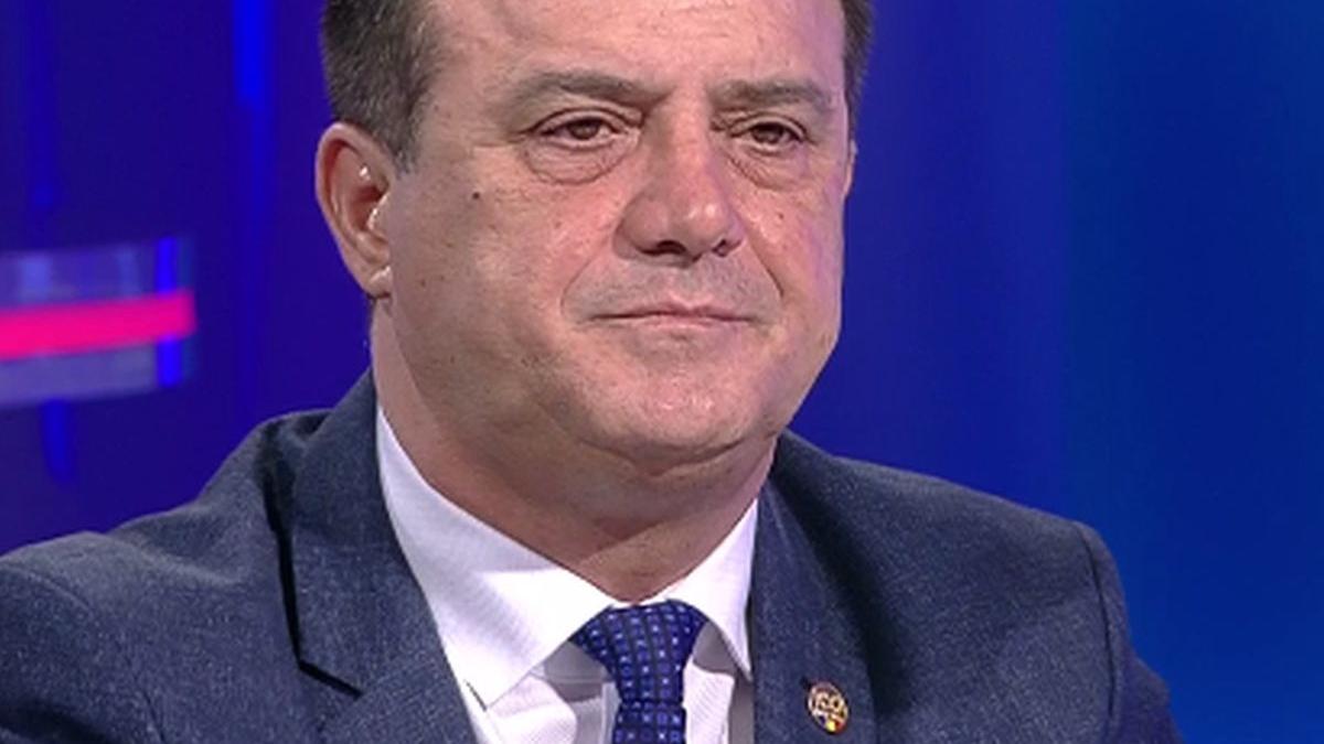 niculae badalau acuza klaus iohannis blocheaza activitatea guvernului