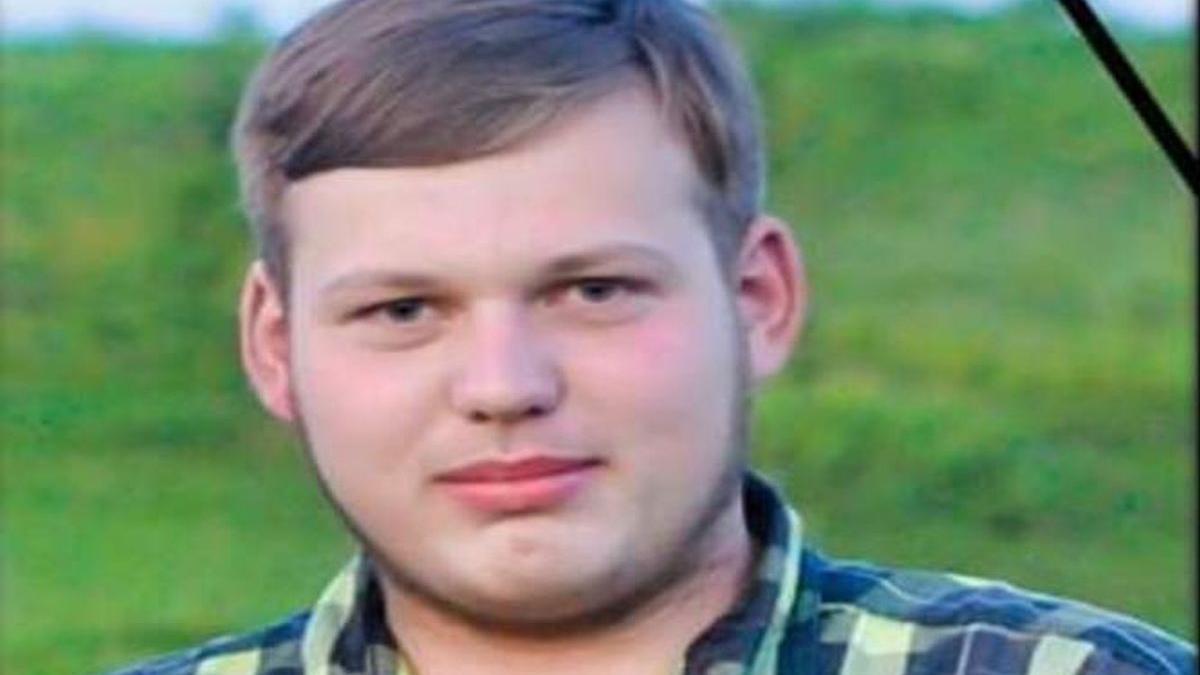 paul s a dus intr o seara la sala a inceput sa traga de fiare si s a prabusit brusc la spital a