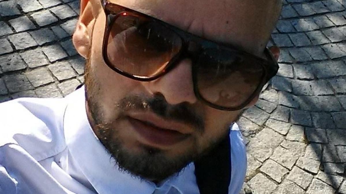 un fost concurent de la x factor s a calugarit nimeni nu se astepta ca el sa faca asta