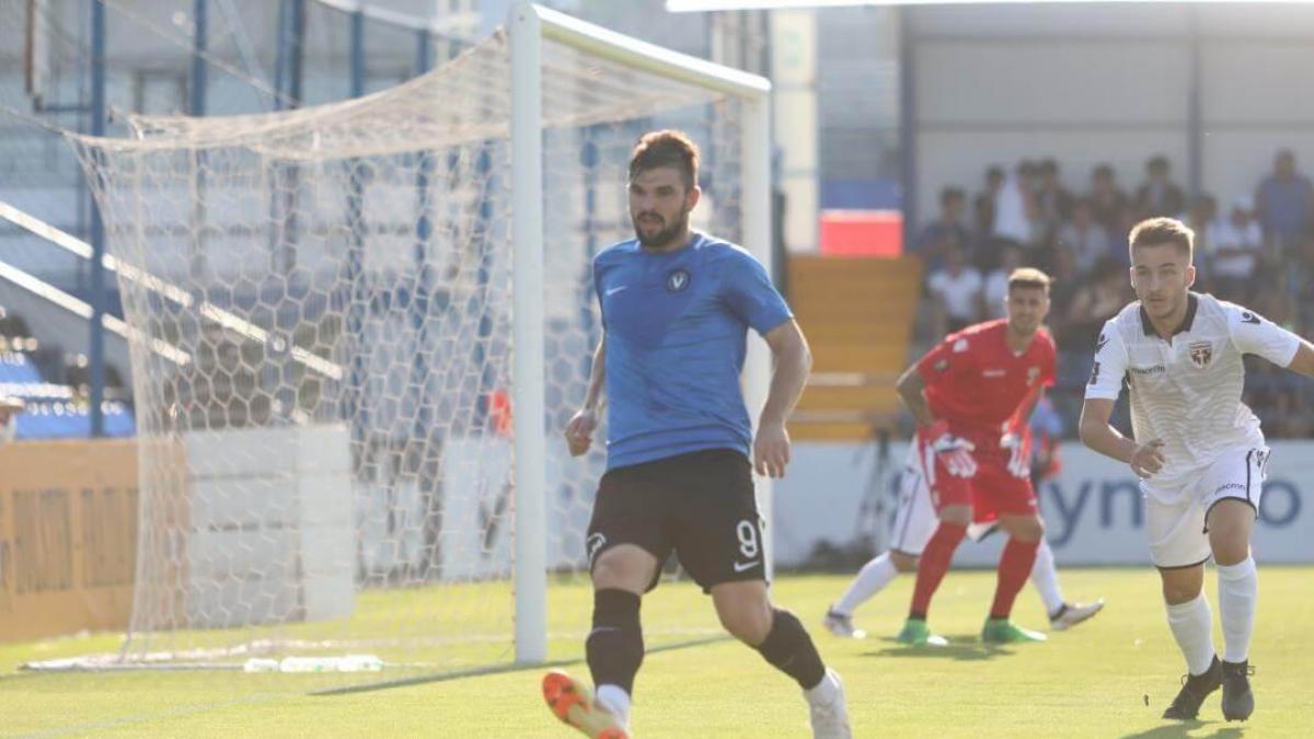 hagi si a dat afara una dintre vedete