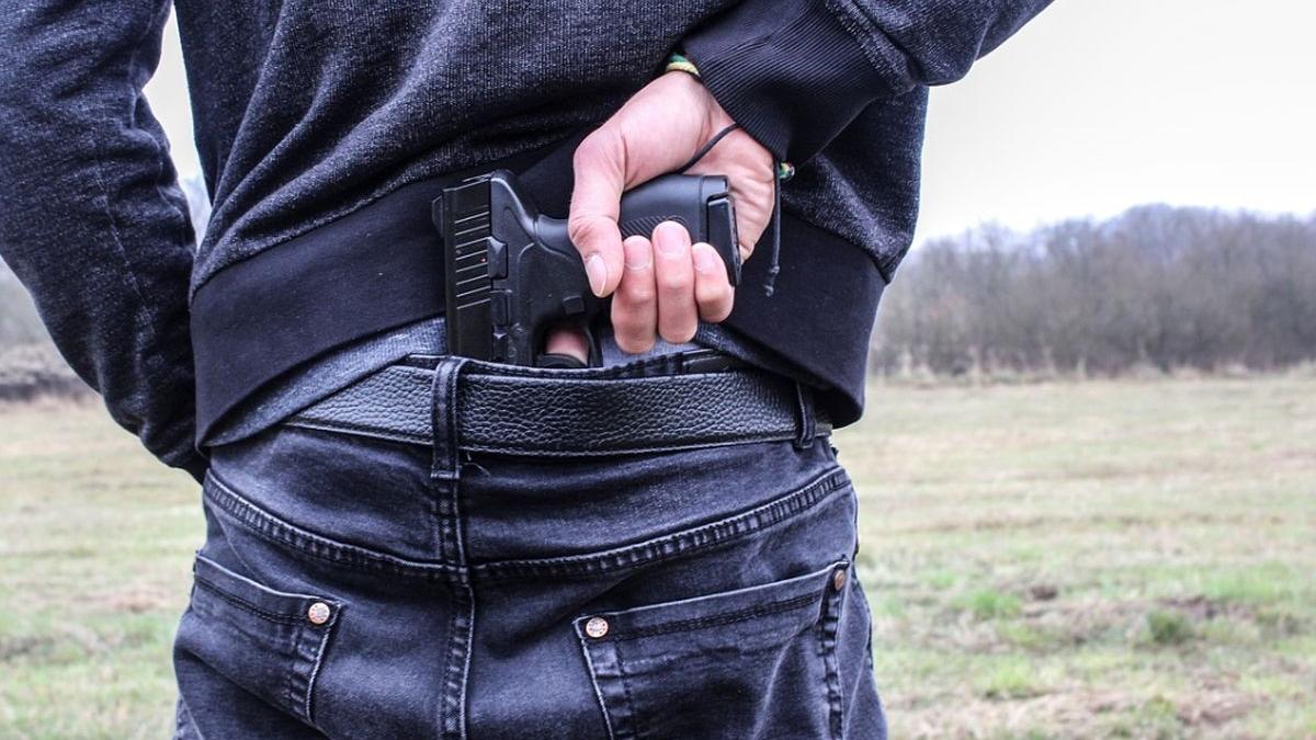 atac armat la o banca din florida cinci persoane au fost ucise