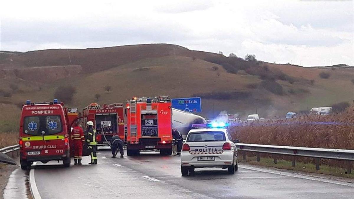 o cisterna cu kerosen a derapat pe dj 211a in judetul braila