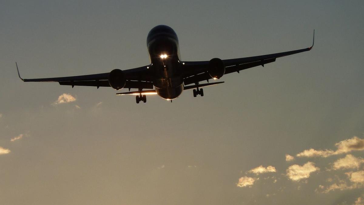 motivul pentru care un avion boeing 747 va fi scufundat intentionat