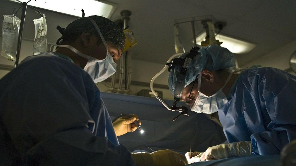 un barbat a fost dus de urgenta la spital dar medicii au decis ca nu il pot salva ce au vazut pe