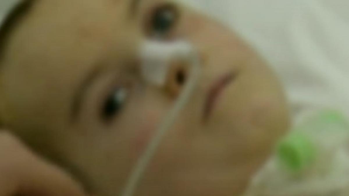 alex a fost izbit de o masina si s a trezit cu creierul direct sub pielea capului acum medicii de