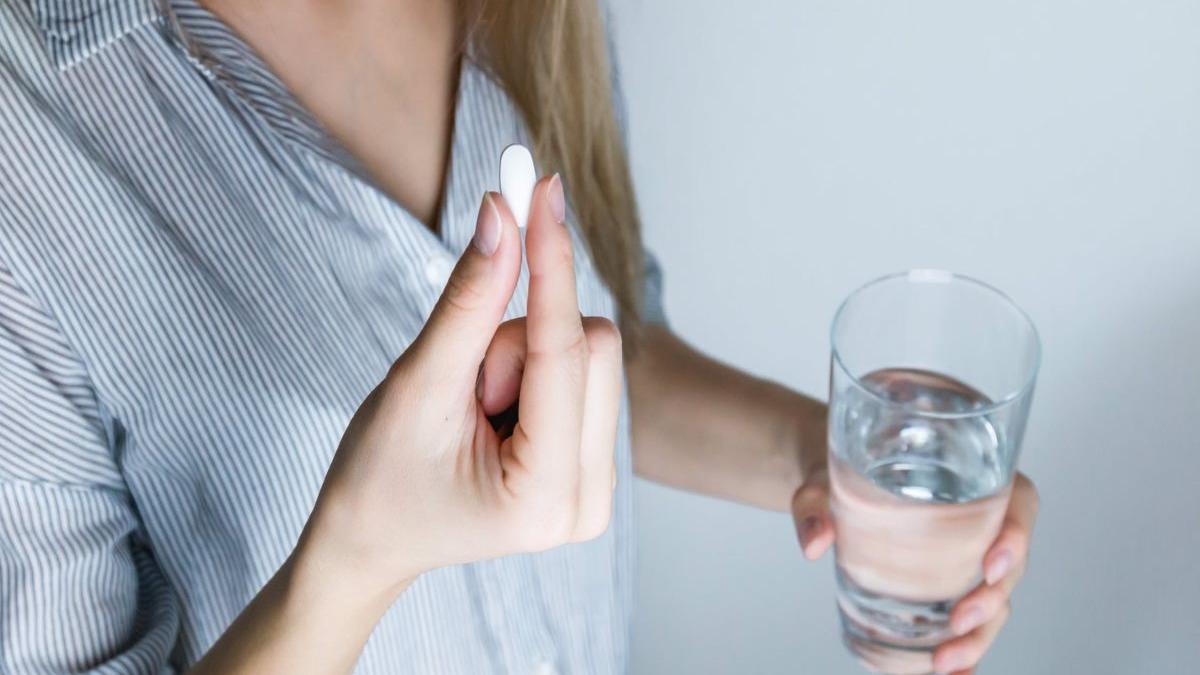 noi efecte adverse ale unui medicament utilizat frecvent de romani