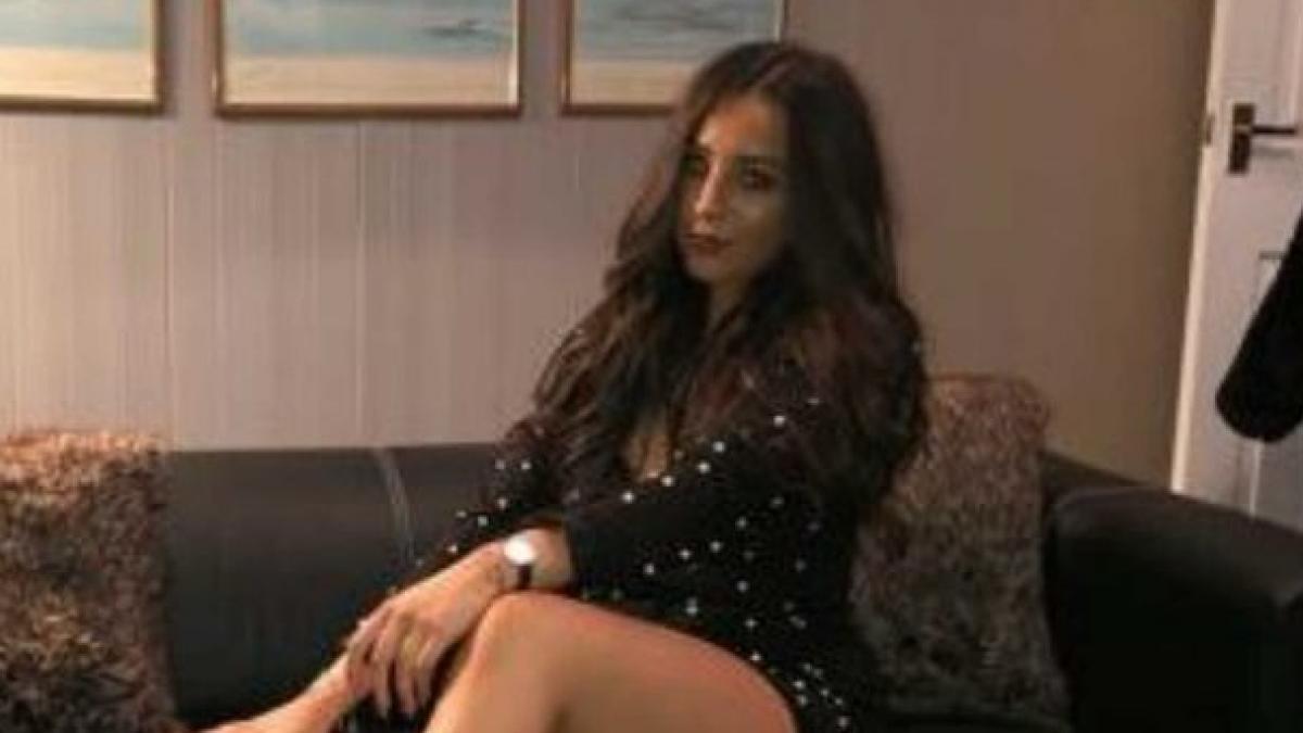 statea linistita acasa cand a primit un video pe o retea de socializare de la o necunoscuta cand s