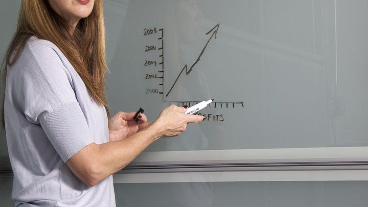 cine este profesoara injunghiata in ploiesti