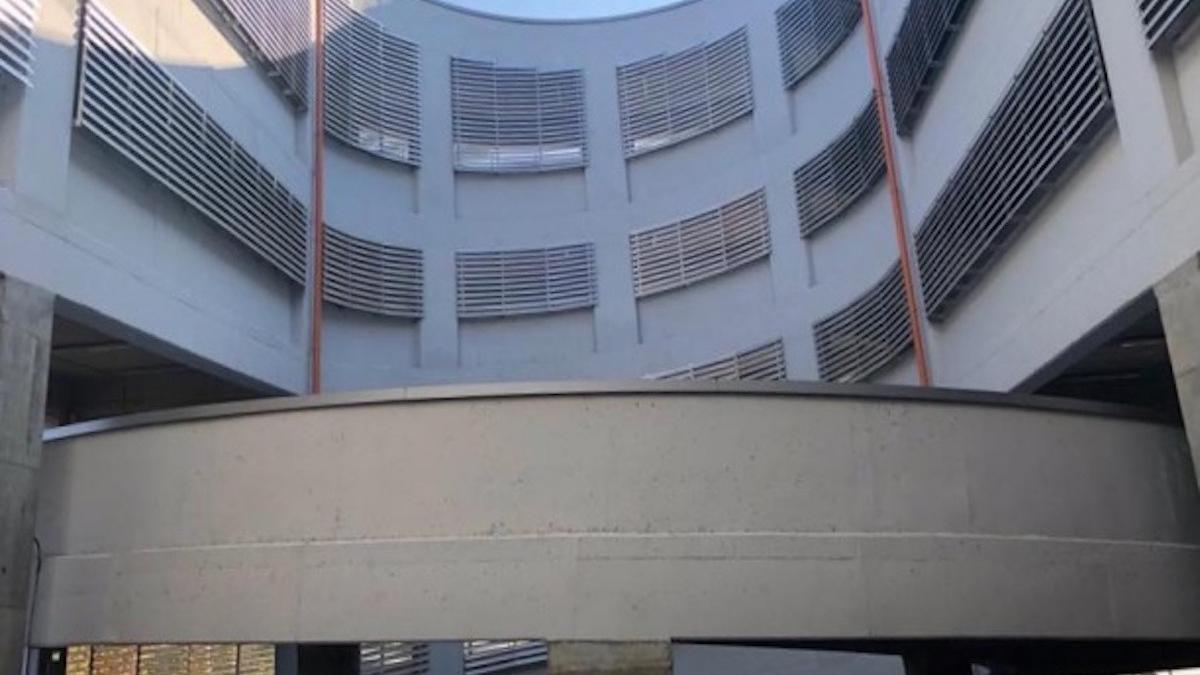 metrorex reduce la jumatate tariful parcarii autovehiculelor in park ride ul de la straulesti