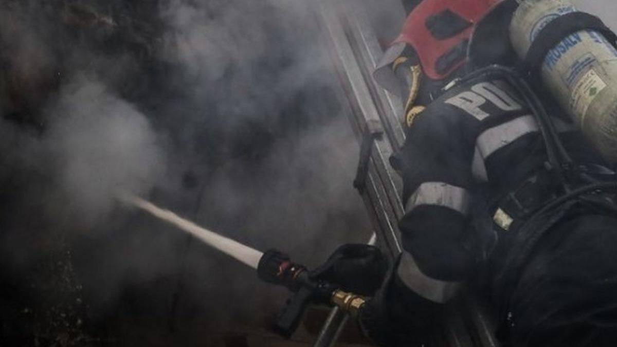 abuz in judetul vrancea un pompier de 50 de ani ar fi intretinut relatii sexuale cu o fata de 13 ani