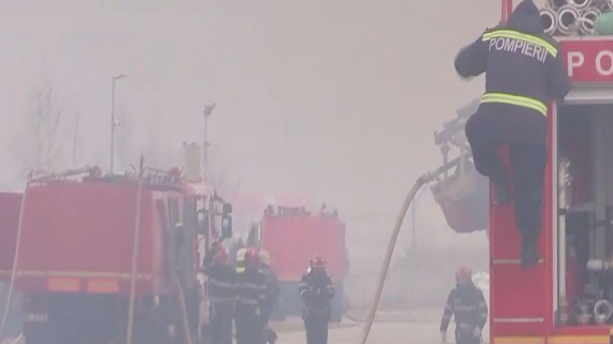 incendiu urmat de o explozie in alba iulia isu avertisment pentru populatie prin ro alert video