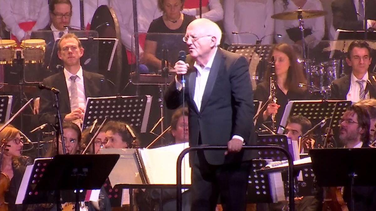 imagini exclusive de la concertul dedicat romaniei la paris