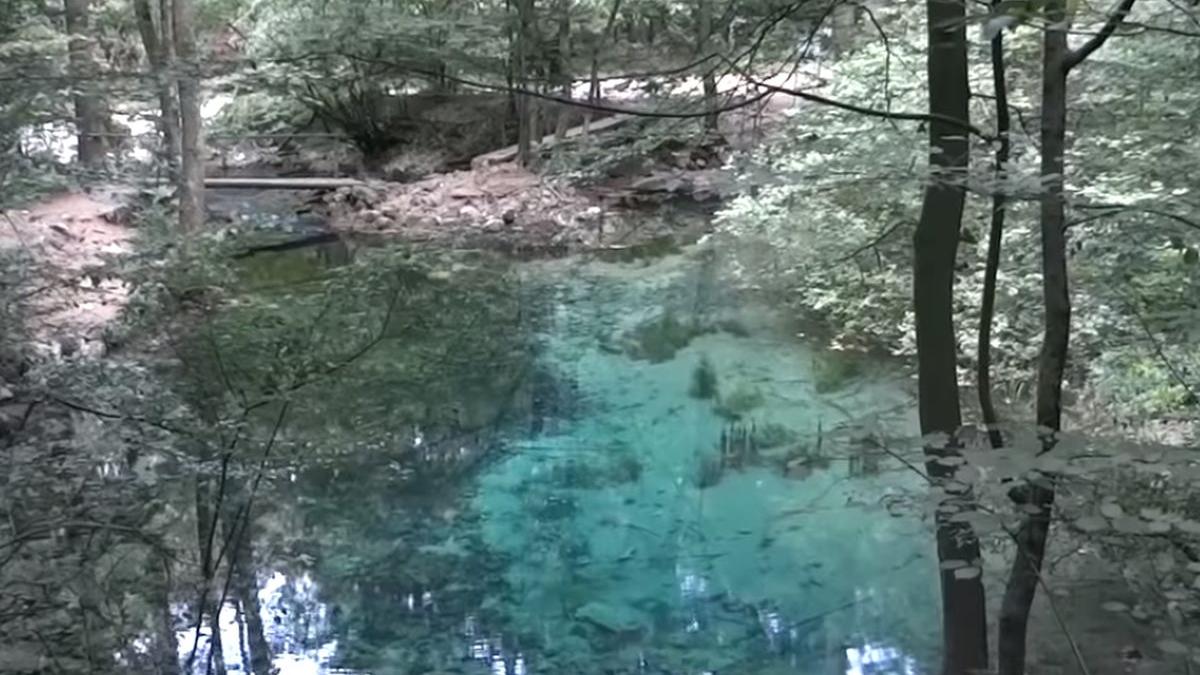 misterul lacului din romania care nu ingheata niciodata