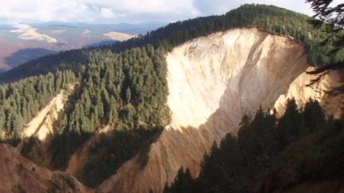 forma de relief unica in europa descoperita in romania video
