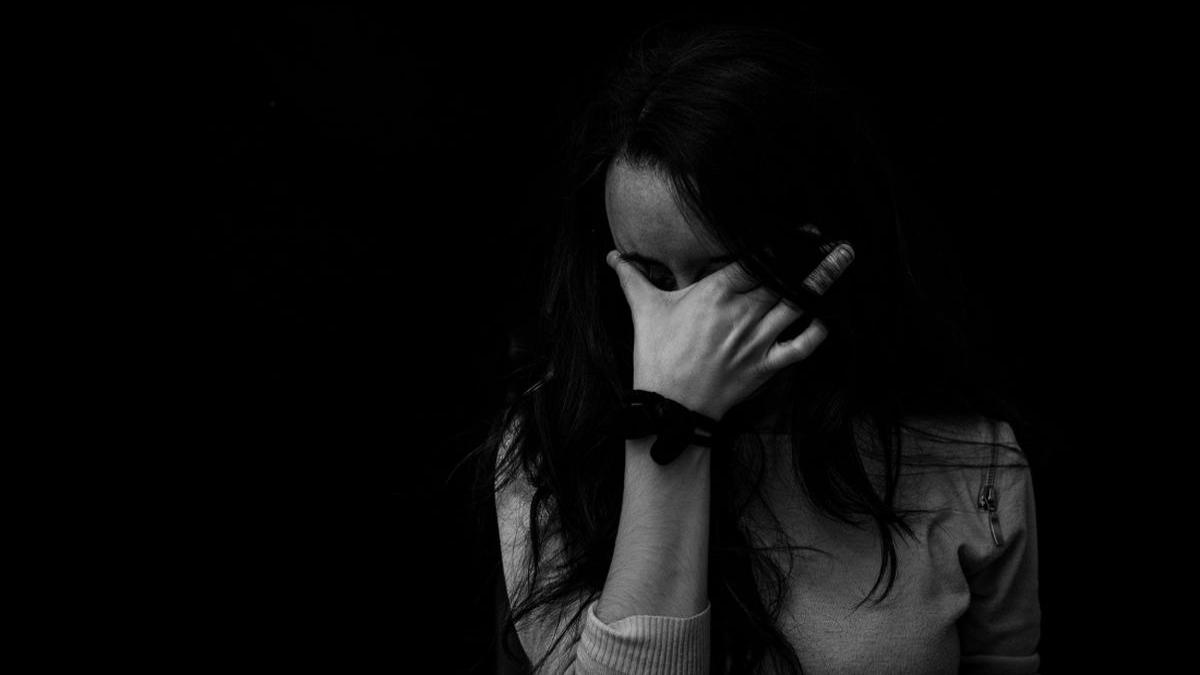 a fost violata de un profesor asa ca s a dus sa il reclame la politie este de a dreptul socant ce a