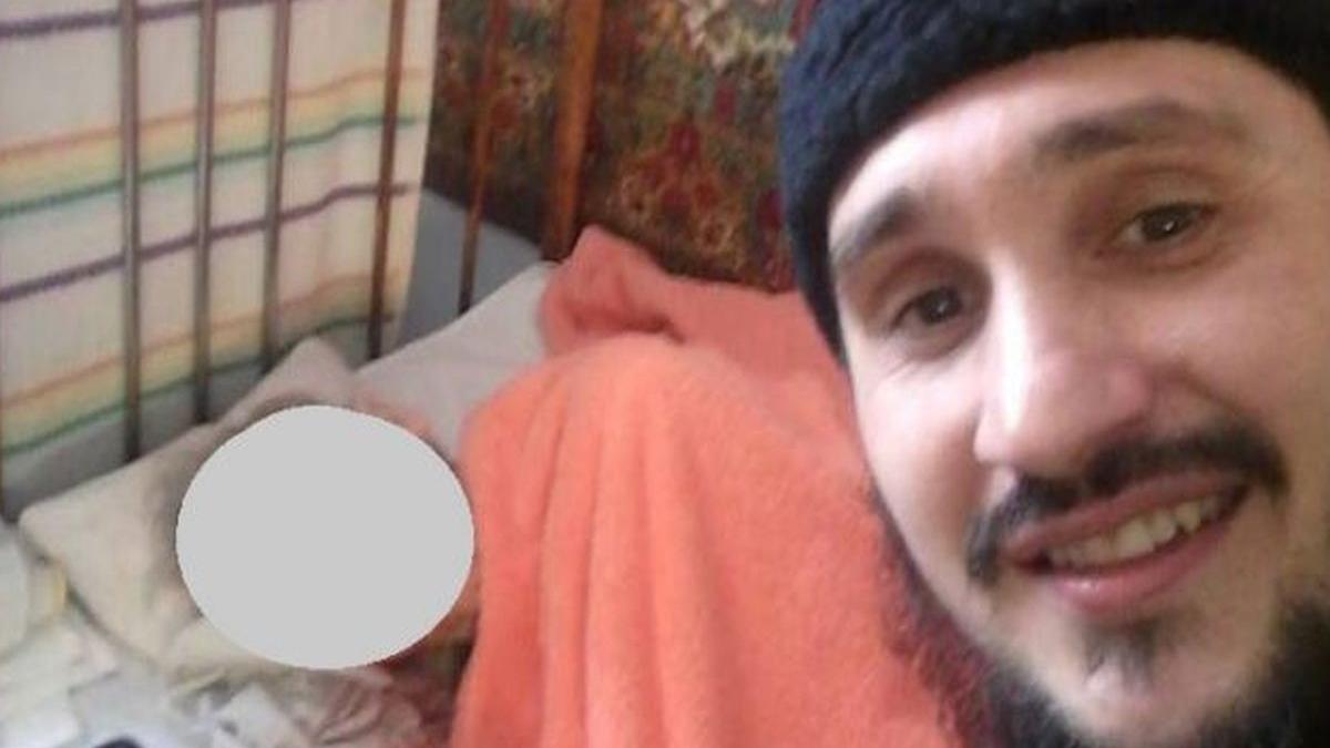 reactia preotului care a fost criticat dupa ce a facut un selfie cu o batrana aflata pe patul de