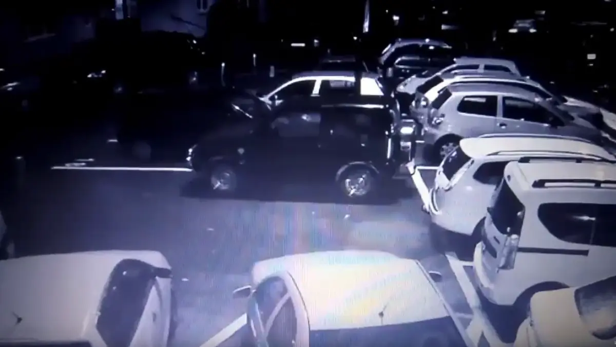 cand a ajuns dimineata intr o parcare din cluj a vazut ca unul din cauciucuri era spart in scurt