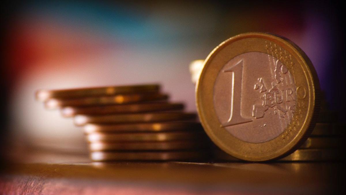 curs valutar euro a inregistrat o crestere semnificativa