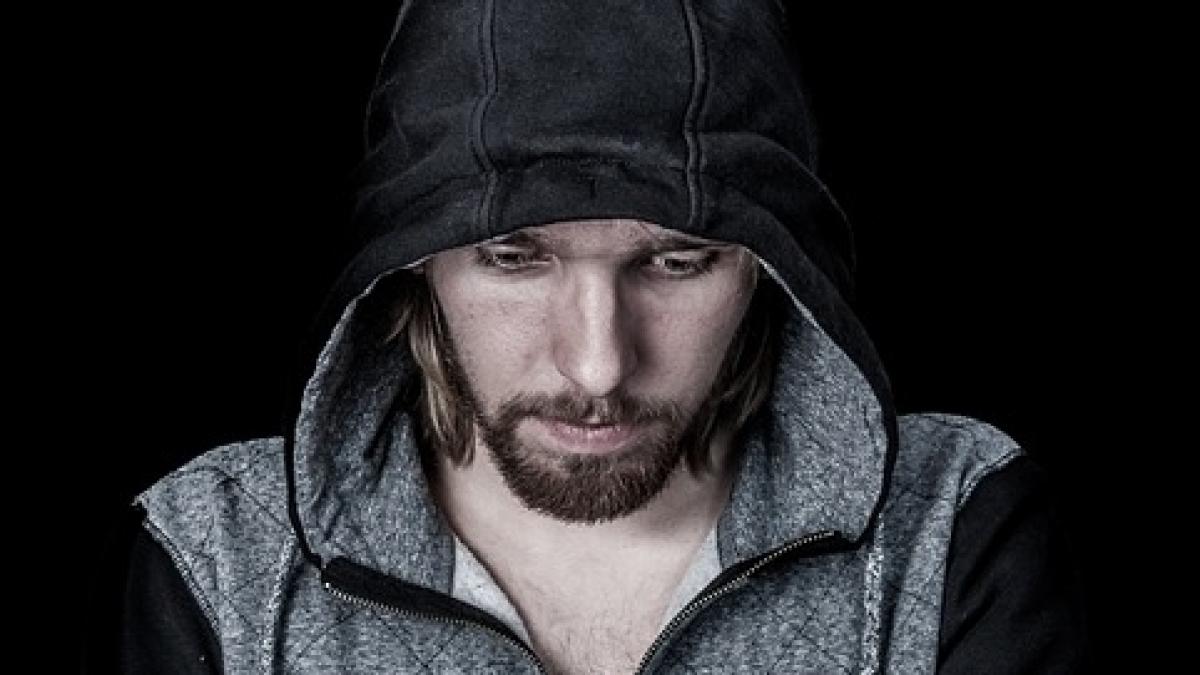 iubita mea nu vrea sa petreaca valentine s day cu mine prefera in schimba sa iasa cu prietenii ei