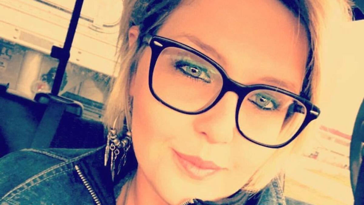 auzea seara zgomote ciudate din padoc si s a dus sa vada ce se intampla cand a inteles adevarul a