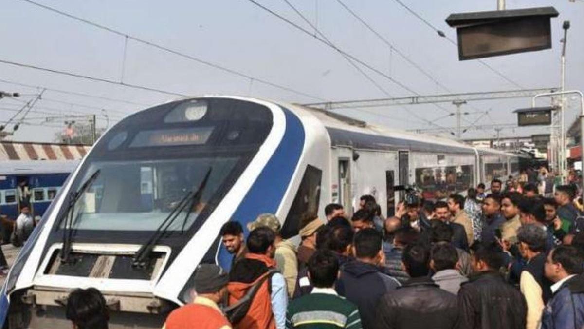 cel mai rapid tren din india s a stricat imediat dupa inaugurare