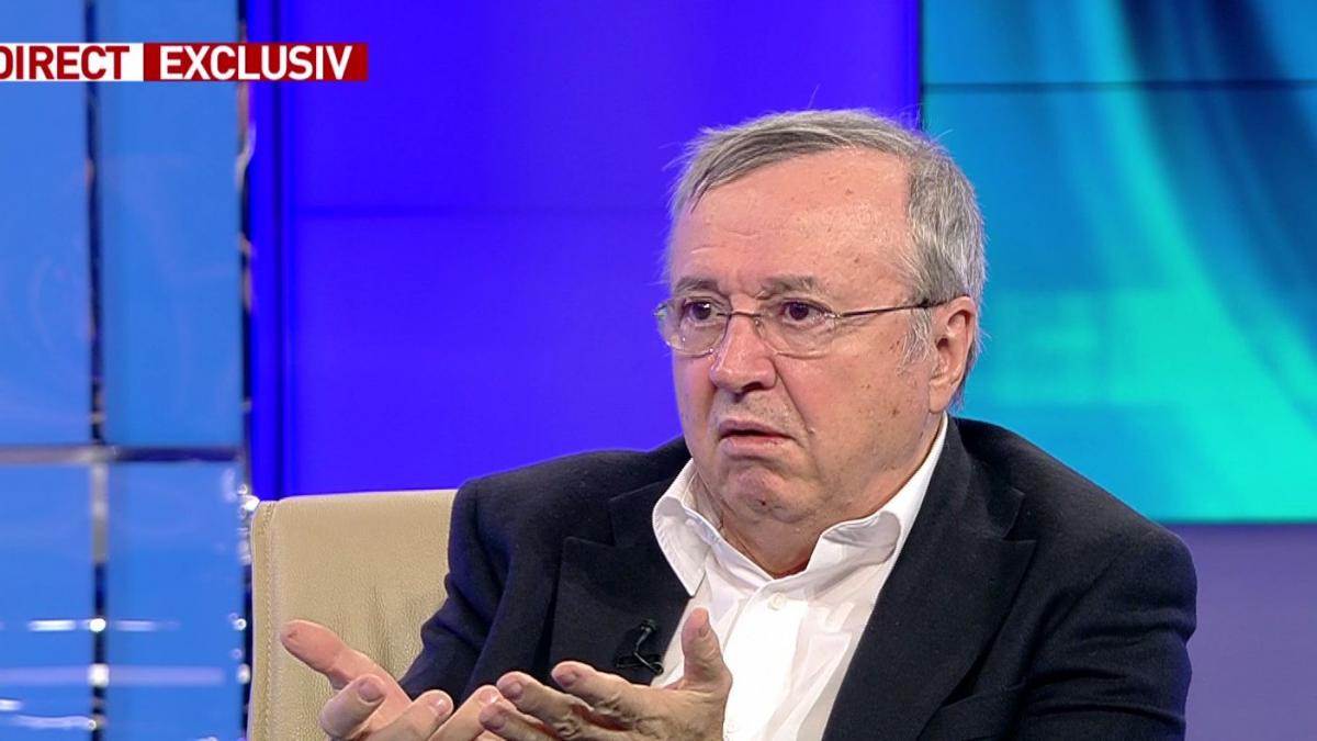 cristoiu a dezvaluit detaliile din poza pe care i a aratat o ghita poza e un selfie cu butoaie in