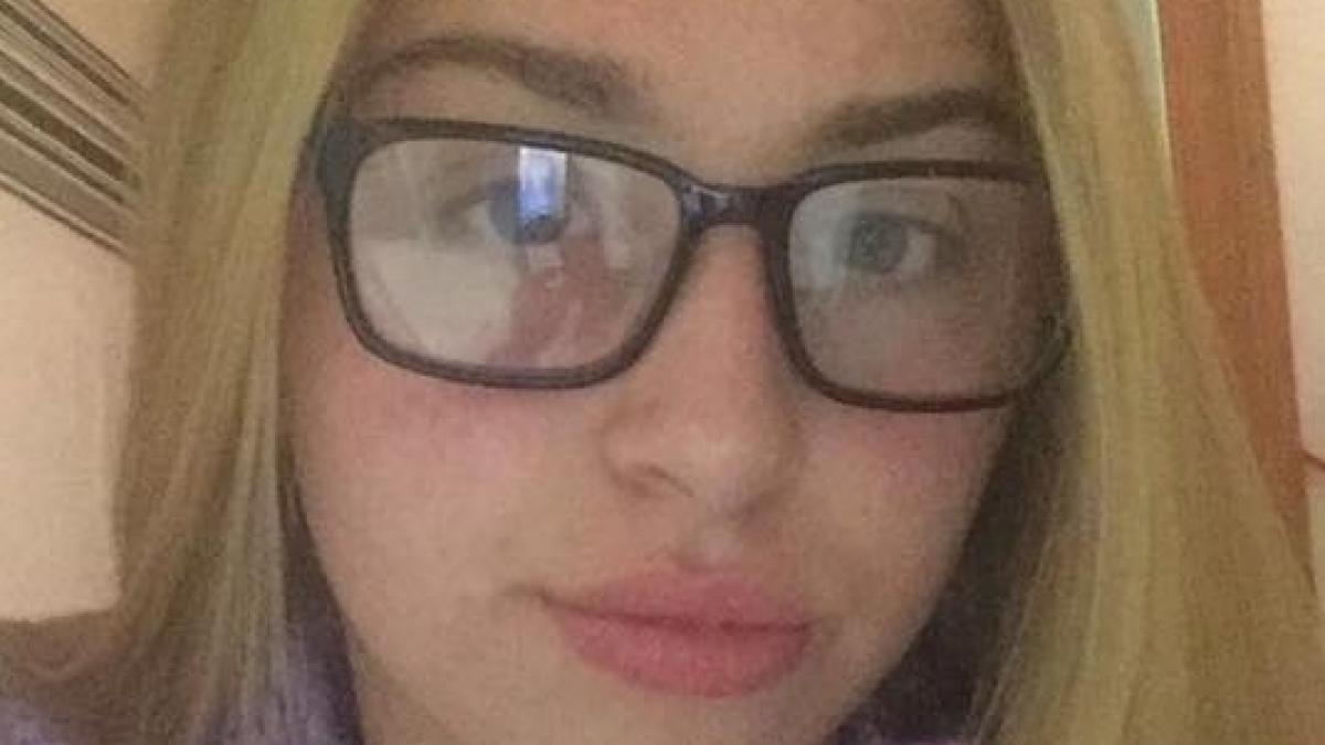 adolescenta s a dus la culcare cu o durere cumplita de cap s a trezit dupa patru zile pe un pat de