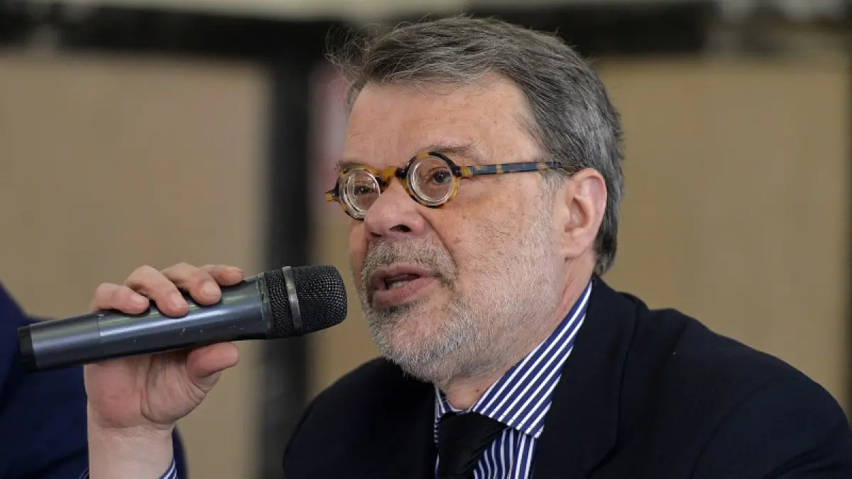 daniel barbu a demisionat de la sefia autoritatii electorale permanente