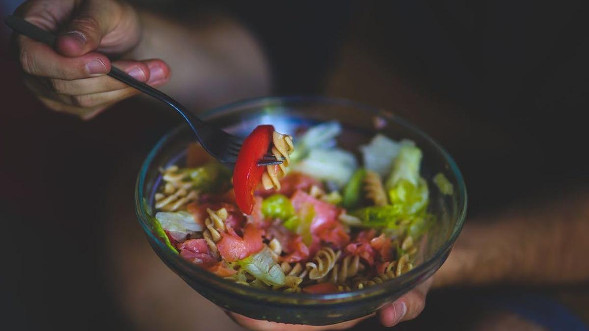 dieta ce alimente poti consuma dupa ora 20 00 fara sa te ingrasi