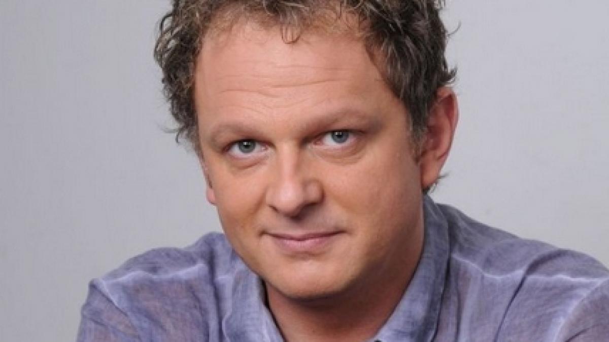 fostul prezentator tv leonard miron tocmai a implinit 50 de ani e incredibil cum arata acum foto