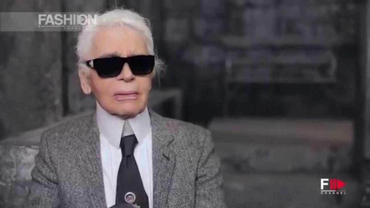doliu urias in lumea modei a murit karl lagerfeld