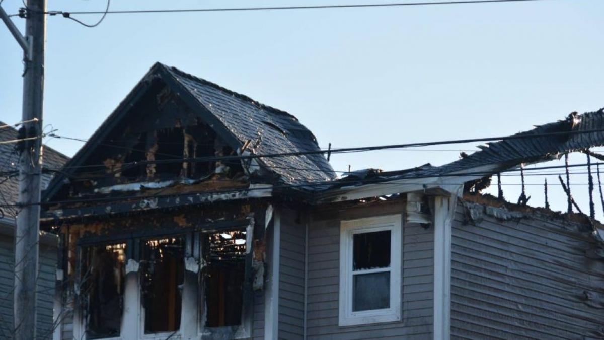 incendiu cumplit in canada sapte frati au murit iar parintii lor au ajuns la spital