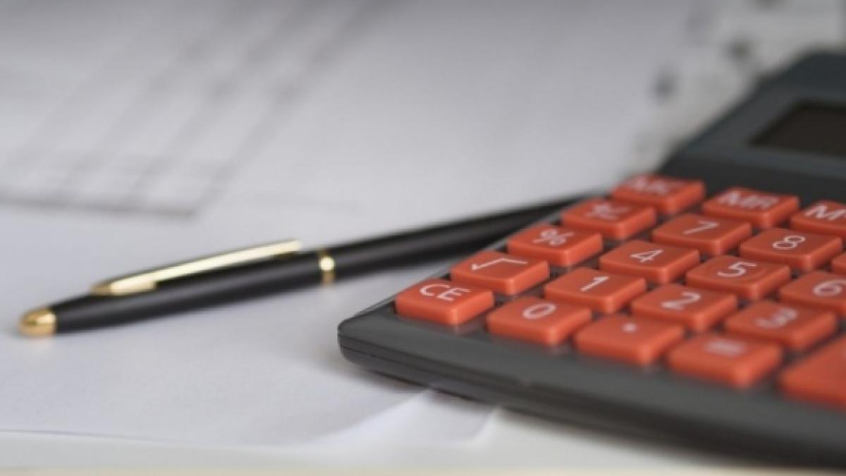 vesti proaste pentru romanii cu rate la banci indicele robor a crescut la 3 19