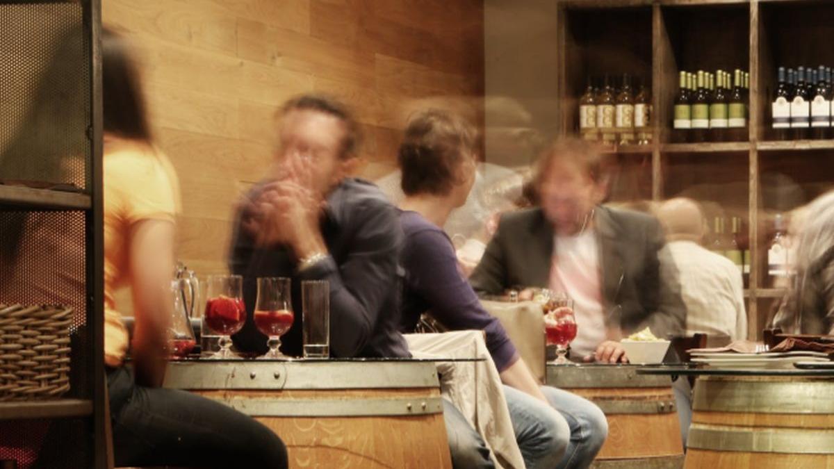 alcoolul produce schimbari dramatice in creier sunt afectate memoria judecata si viziunea