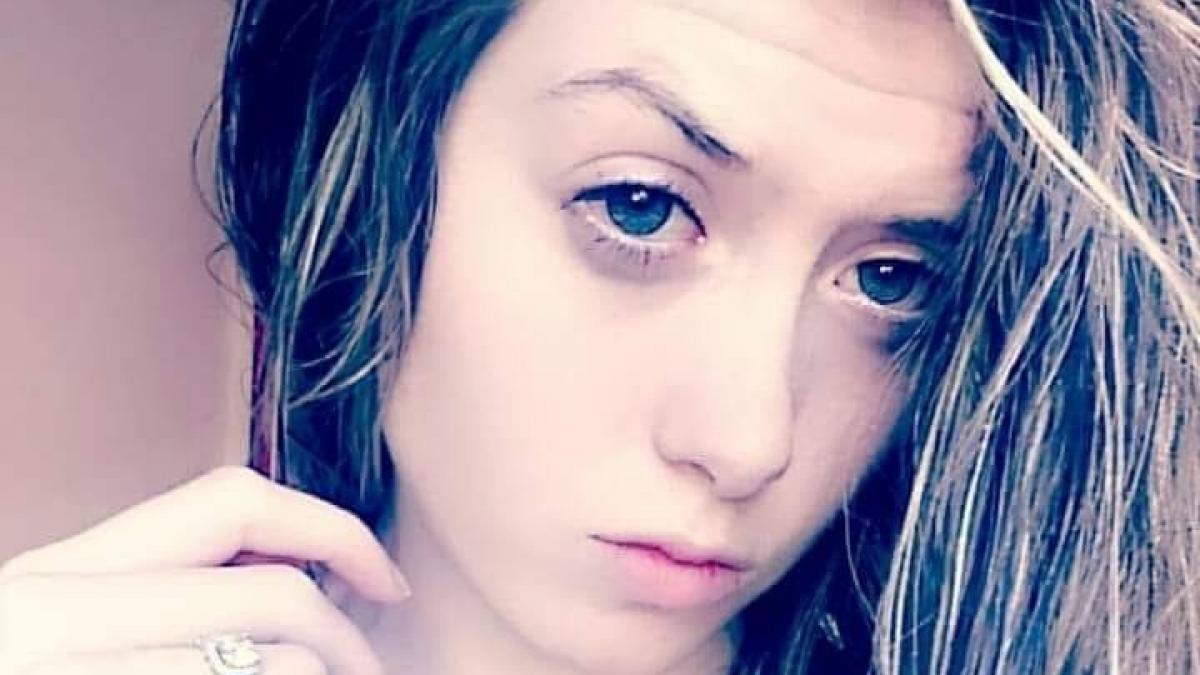 avea 18 ani cand s a indragostit iremediabil si a decis sa se marite parintii s au suparat pe ea