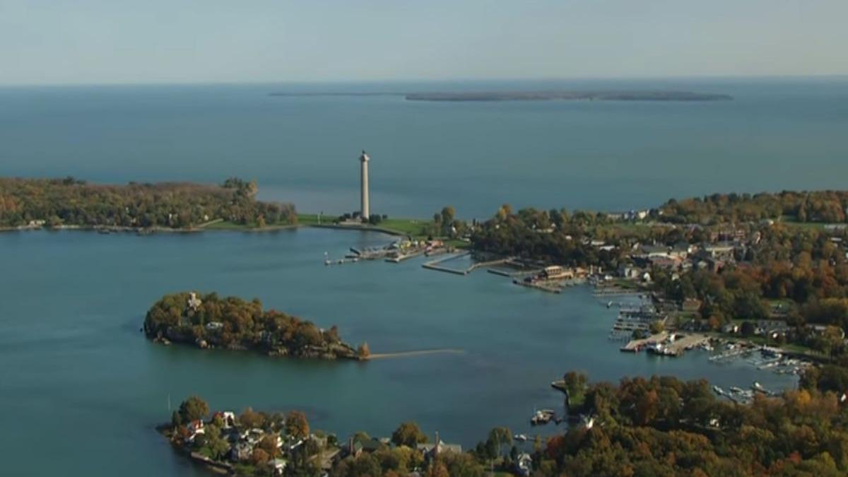 motivul pentru care locuitorii unui oras vor ca un cunoscut lac sa capete statut de persoana