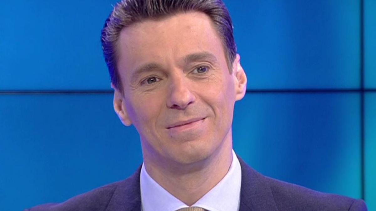 surpriza pentru mircea badea in direct momente inedite in platoul antena 3