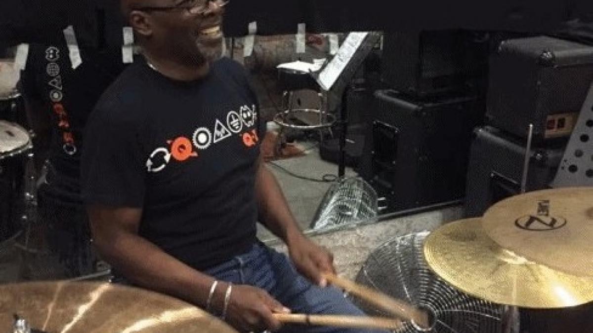 veste soc a murit bateristul uneia dintre cele mai indragite formatii rock britanice