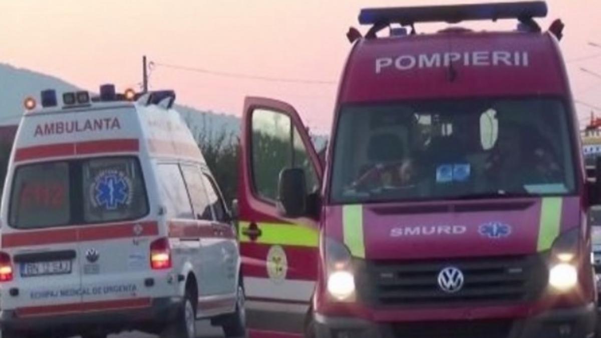 accident ingrozitor in valcea patru autoturisme au fost implicate