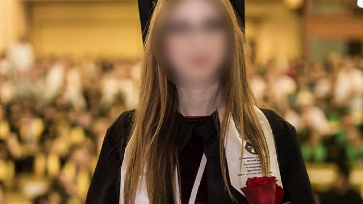 mesajul sfasietor al studentei care s a legat la ochi si s a aruncat de la etajul 3 toata viata mea