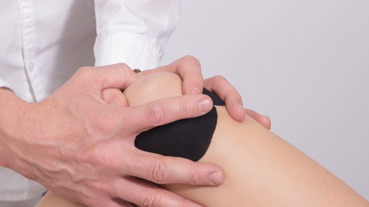 ligamentita simptomelor și tratamentului genunchiului cauze ale durerii în articulația umărului