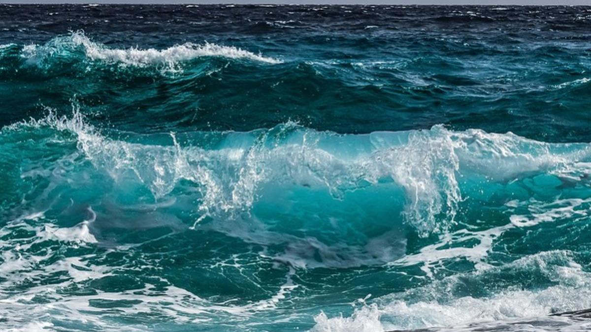 cautarile celor trei pescari care au disparut acum doua zile au fost reluate ce s ar fi intamplat