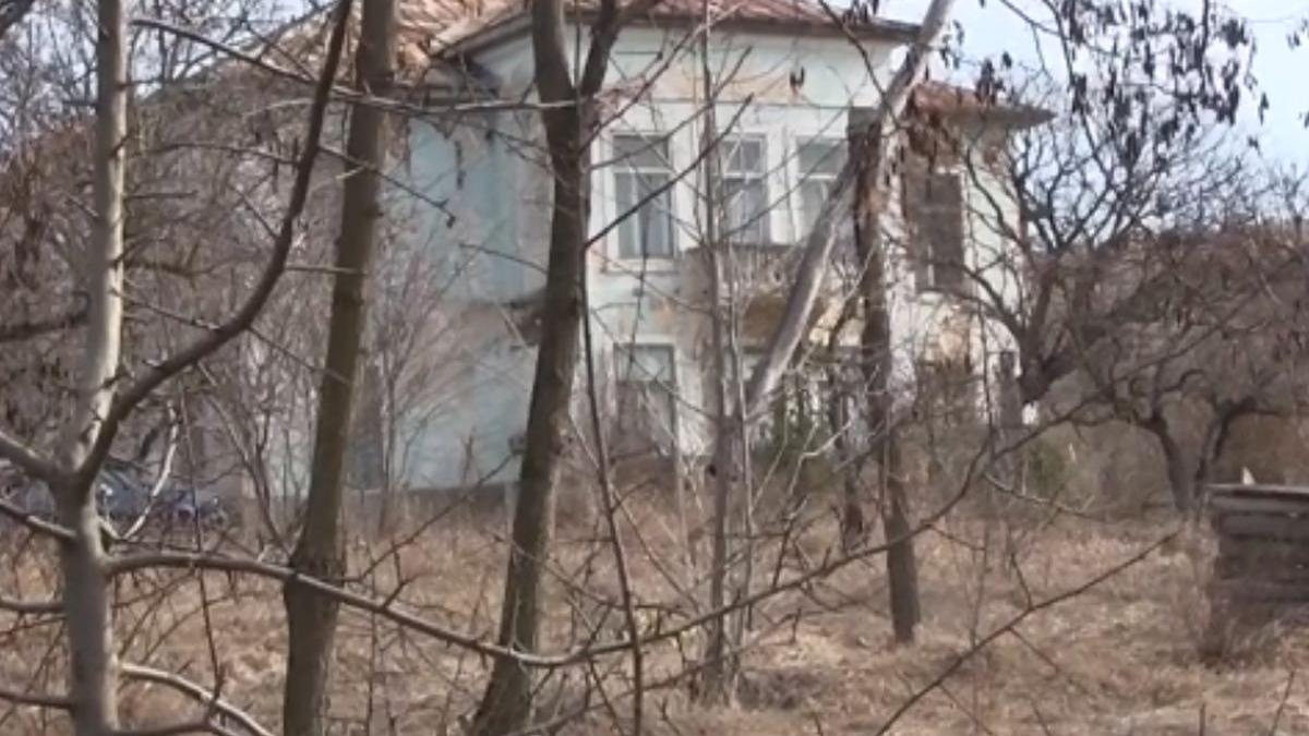 un conac din vaslui este scos la vanzare cu pretul unui apartament