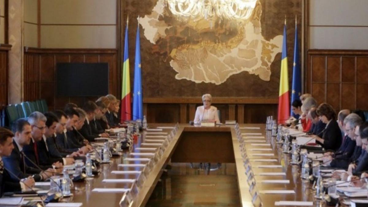 nou scenariu in politica va fi sau nu remaniere