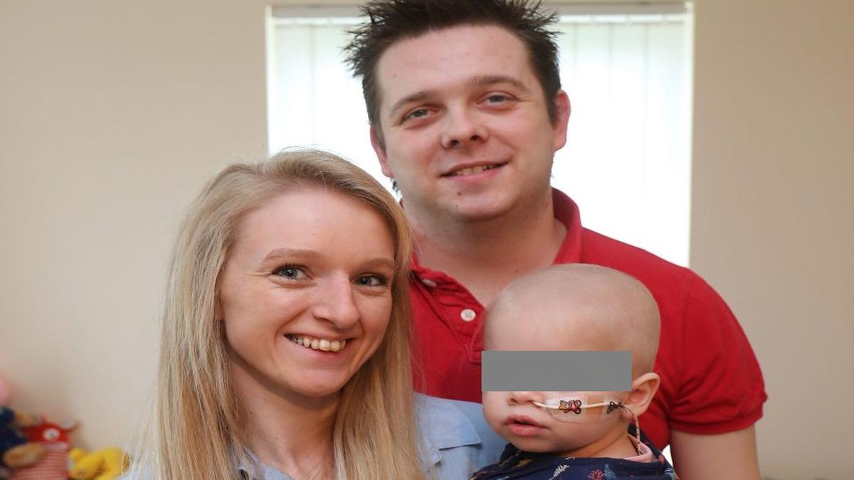 o fetita de numai noua luni se lupta cu un cancer mostenit