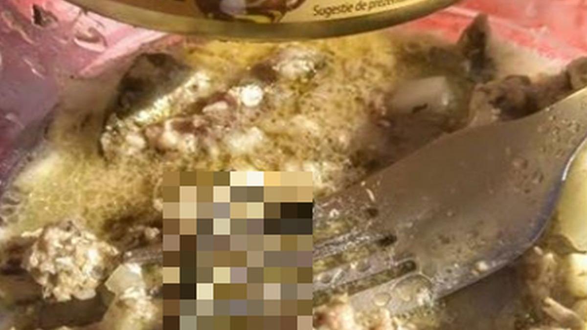 un barbat din galati a fost la un pas sa ajunga de urgenta la spital ce a gasit intr o conserva cu