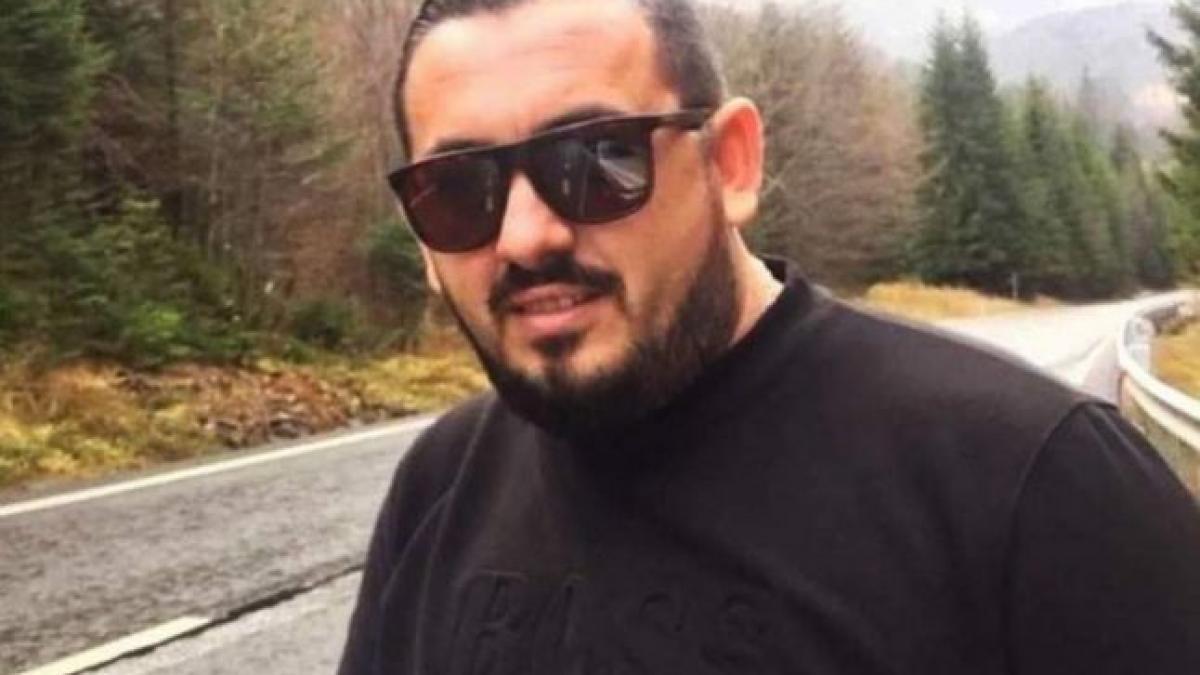 razvan se ducea cu masina la farmacie sa i cumpere medicamente tatalui lui de plictiseala